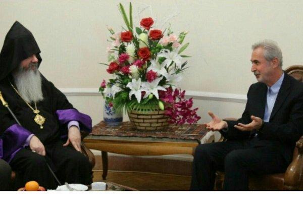 ارامنه جزو اقشار ممتاز هستند، استانداری متعلق به همه شهروندان است
