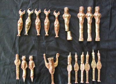 کشف 50 قطعه اشیاء باستانی در بخش زرین دشت نهاوند